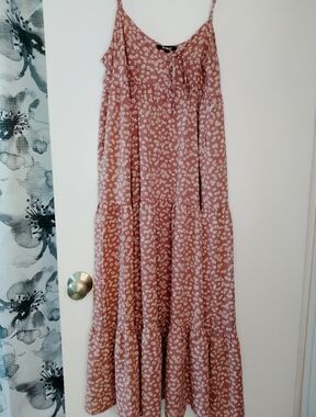 Wishlist Terracotta Floral Tiered Maxi Dress